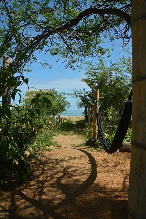 Hostal Monte Libano Puerto López Zewnętrze zdjęcie