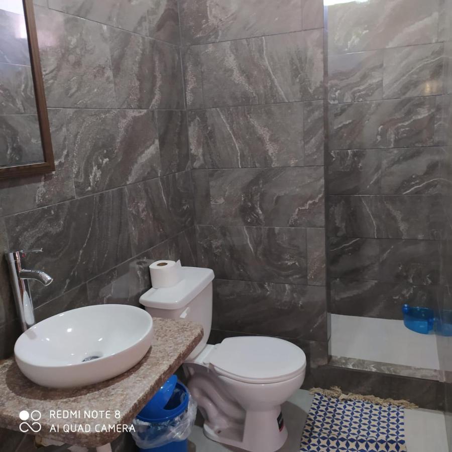 Hostal Monte Libano Puerto López Zewnętrze zdjęcie